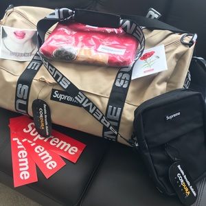 supreme duffle bag ss18 tan